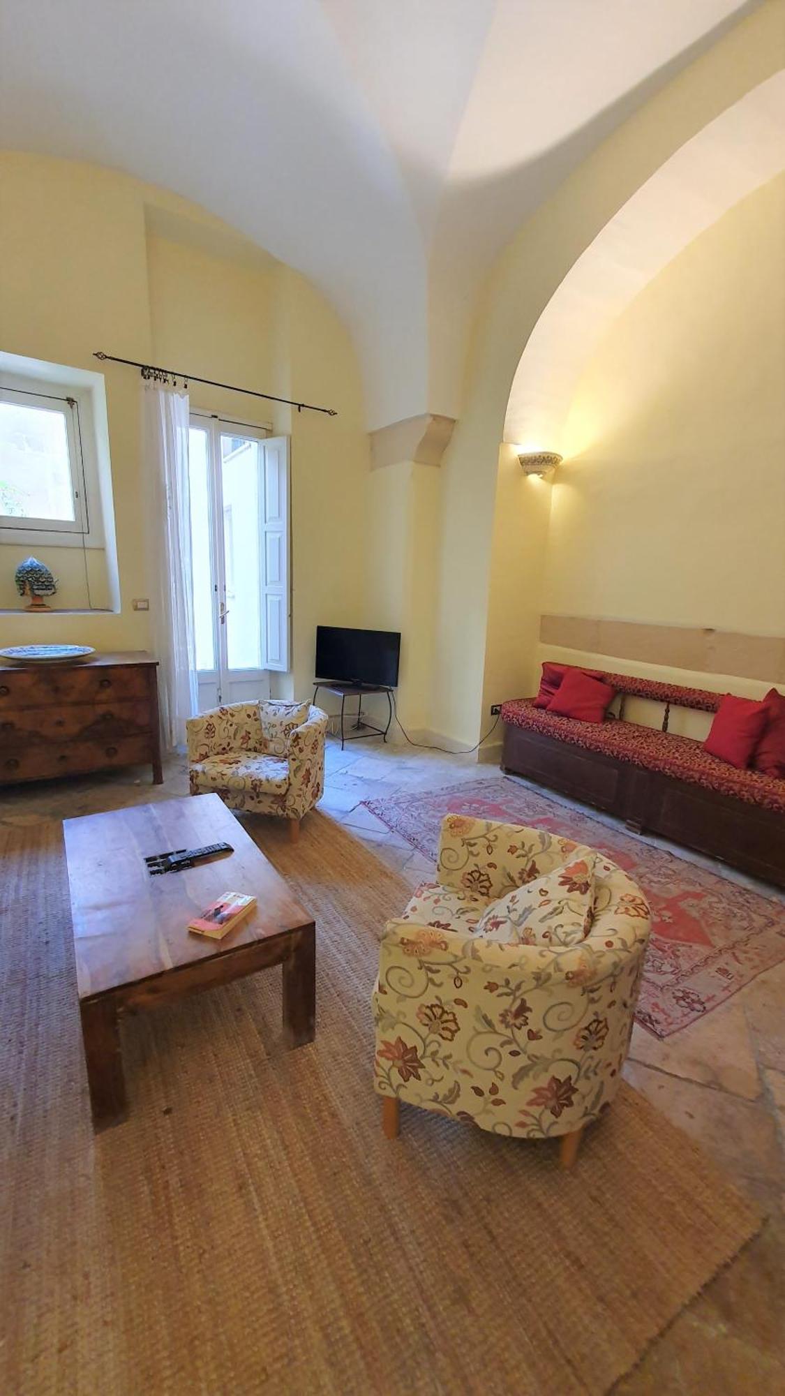 레체 Palazzo Bernardini 아파트 외부 사진